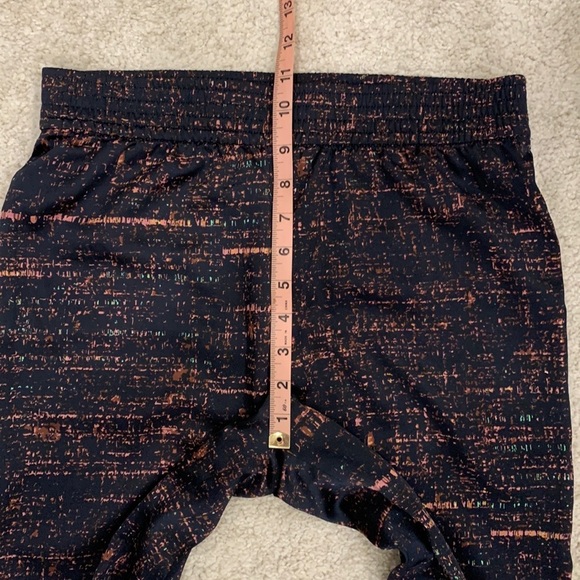 H&M Wide Cut High Rise Satin Pattern Pants - Picture 9 of 13